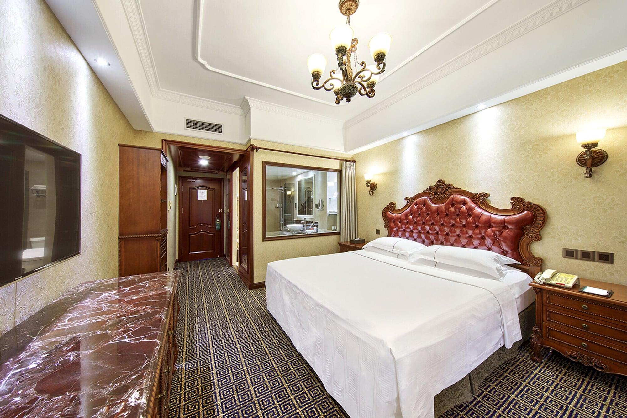 Grand Regency Hotel Qingdao Esterno foto